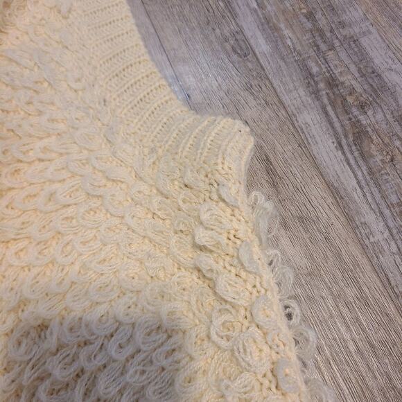 She + Sky creamy white Loose Loop knitted Style women's vest size Large - Picture 2 of 7